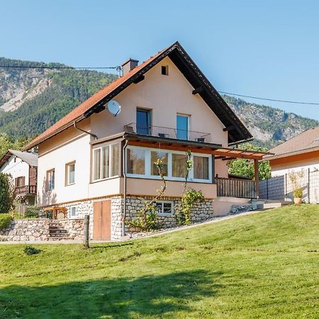 Ferienhaus Auszeit Natur Villach Bagian luar foto