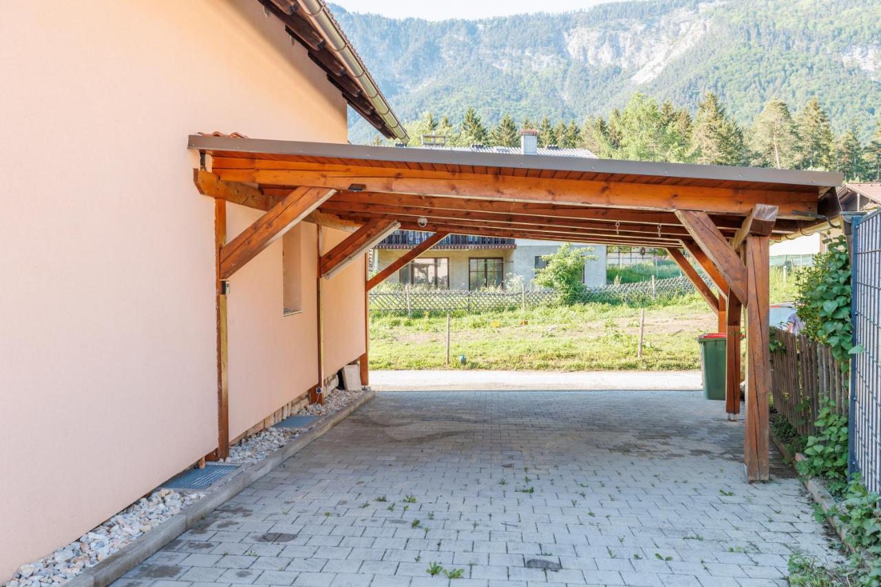 Ferienhaus Auszeit Natur Villach Bagian luar foto