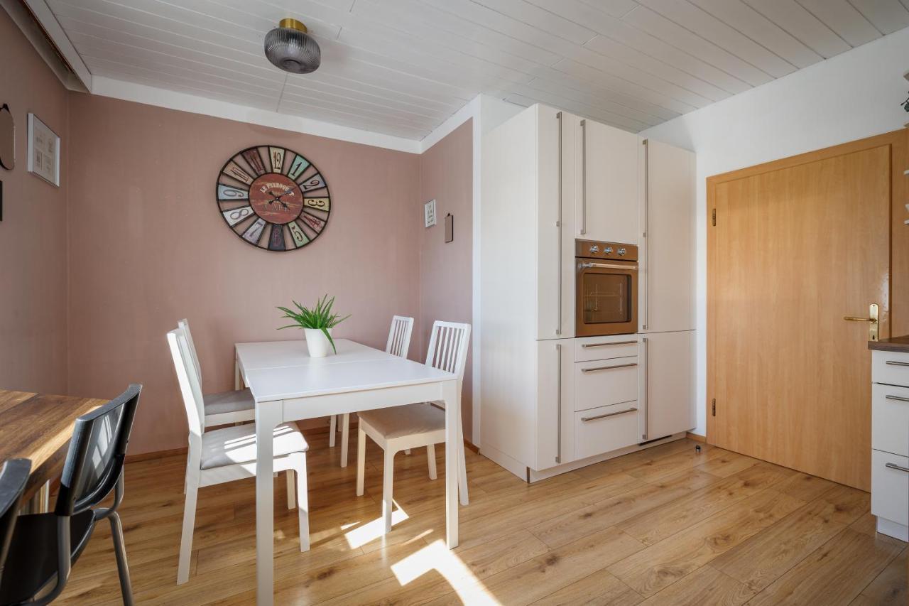 Ferienhaus Auszeit Natur Villach Bagian luar foto