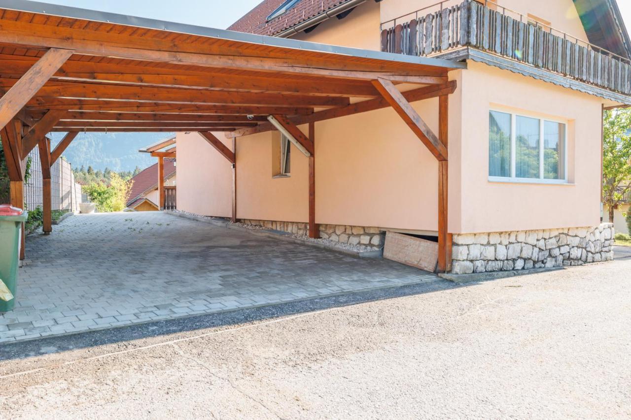 Ferienhaus Auszeit Natur Villach Bagian luar foto