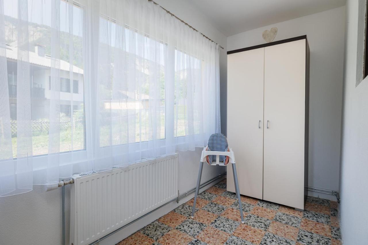 Ferienhaus Auszeit Natur Villach Bagian luar foto