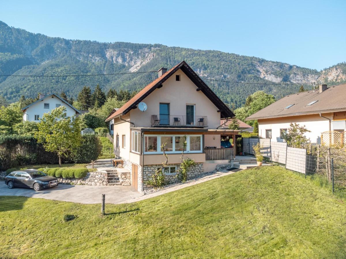 Ferienhaus Auszeit Natur Villach Bagian luar foto